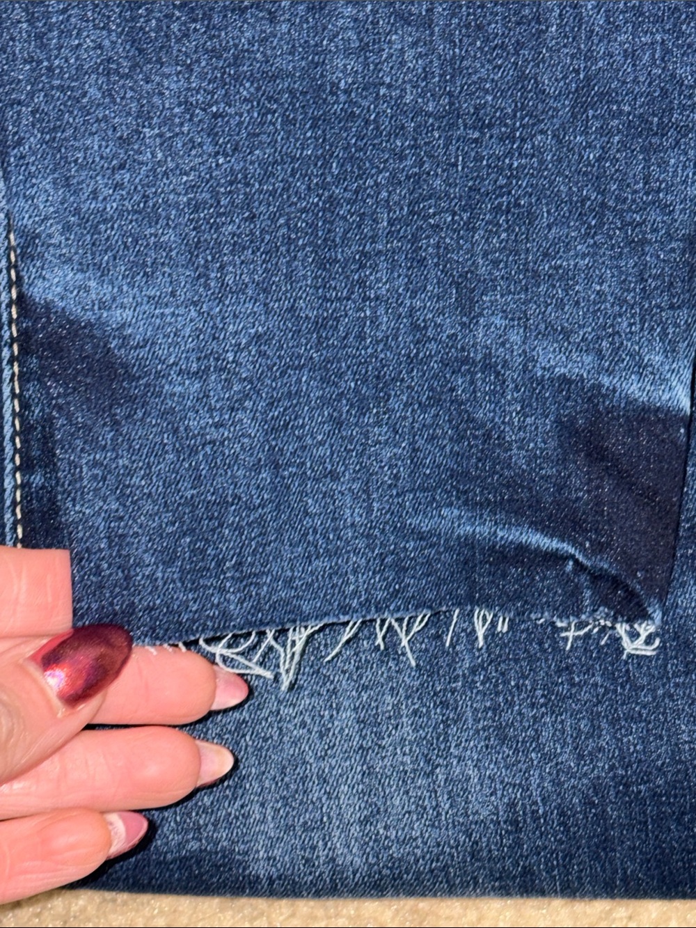Women's Skinny Jeans in Dark Blue Wash - Sleek Slim Style - Picture 13 of 13